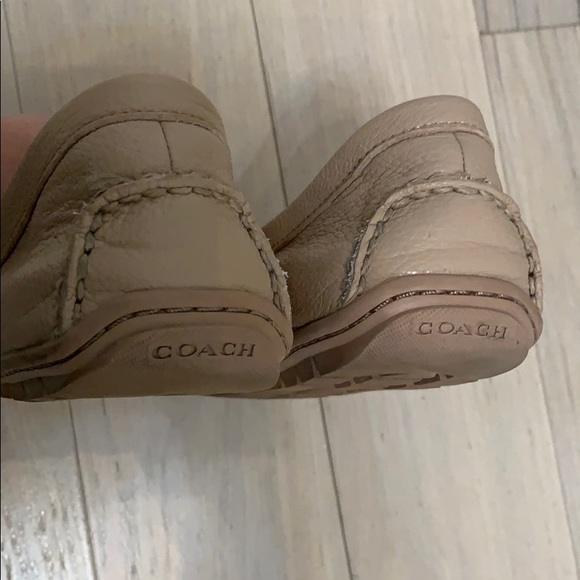 Genuine leather COACH Mary Lockup Driver - size 8B - Picture 4 of 7